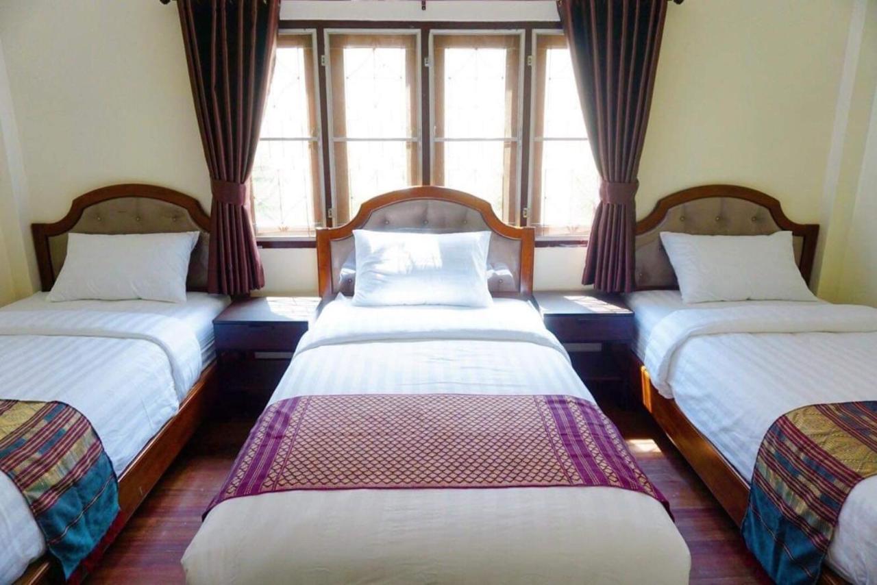 Punyin Hotel Inthanon -ปั้นหยิ่น โฮเทล Chom Thong Buitenkant foto