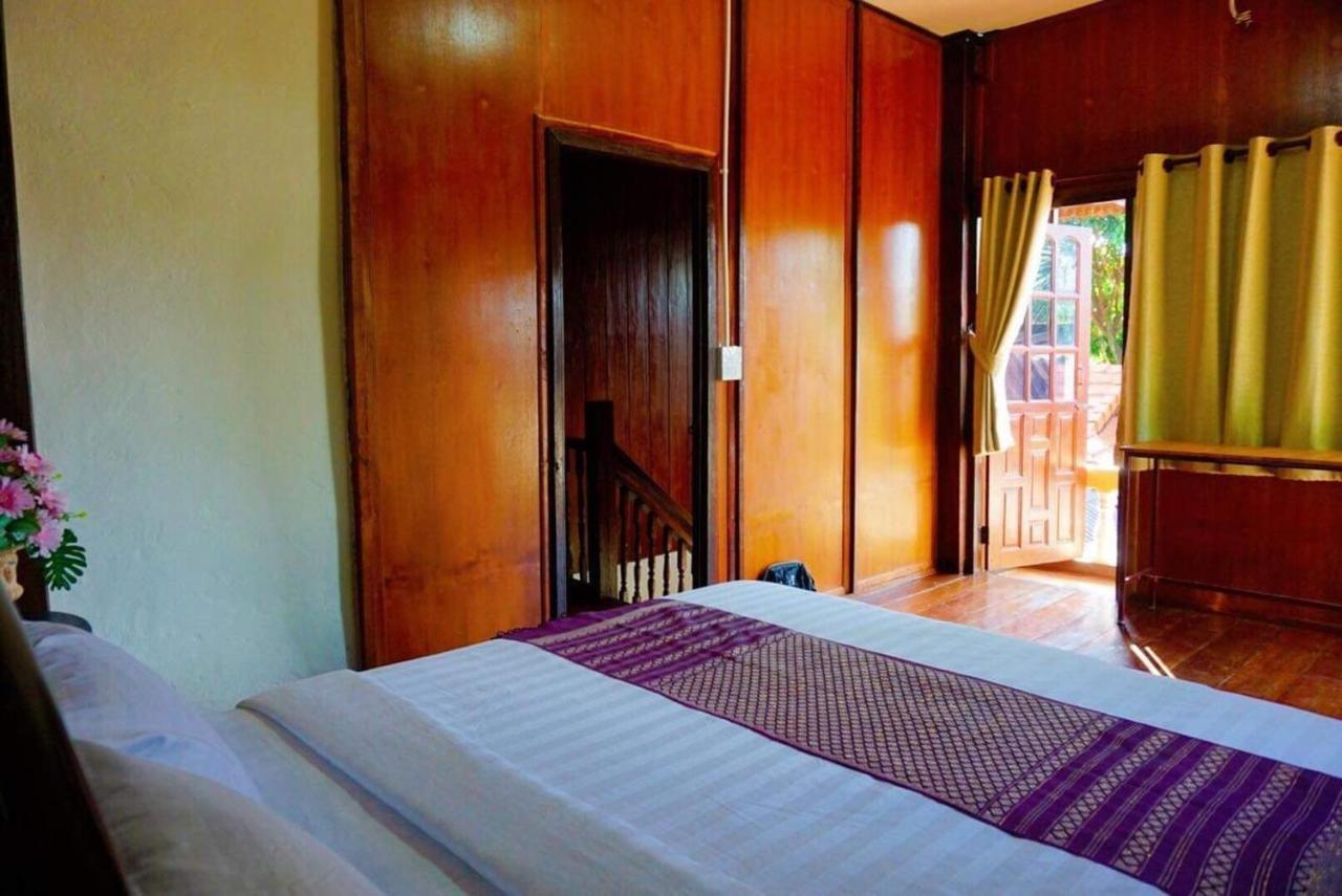 Punyin Hotel Inthanon -ปั้นหยิ่น โฮเทล Chom Thong Buitenkant foto