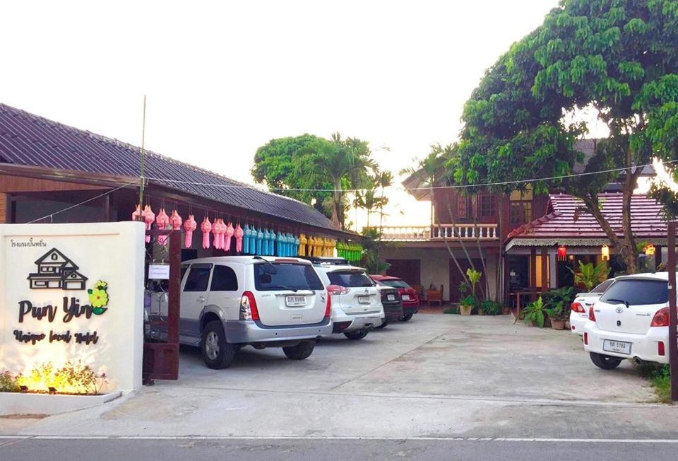 Punyin Hotel Inthanon -ปั้นหยิ่น โฮเทล Chom Thong Buitenkant foto